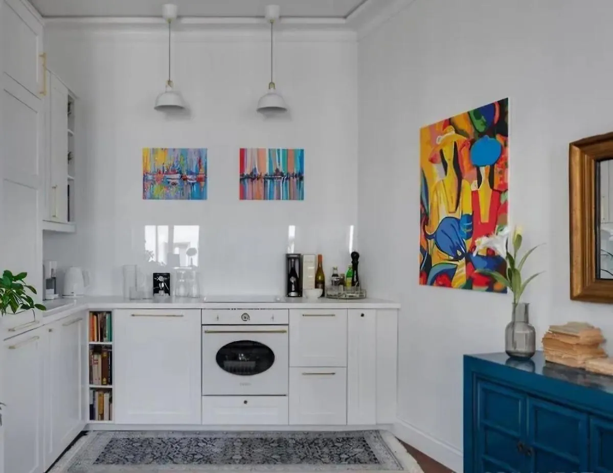 Luxury Apartment In Center Town! 포즈난